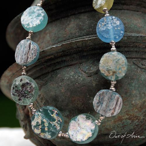 Ancient Roman Glass Necklace Wearable History! - OutOfAsia