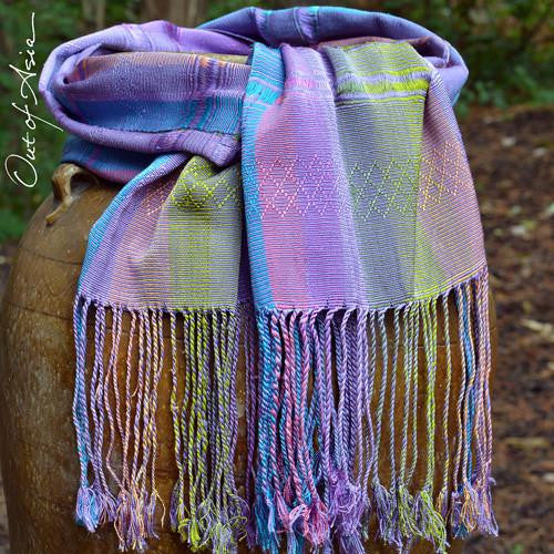 Bhutanese Hand Woven Silk Scarf - OutOfAsia