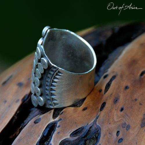 Bold Spiral Thai Hilltribe Ring - OutOfAsia