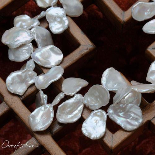 Very Exceptional Jumbo White Freshwater Pearls - OutOfAsia